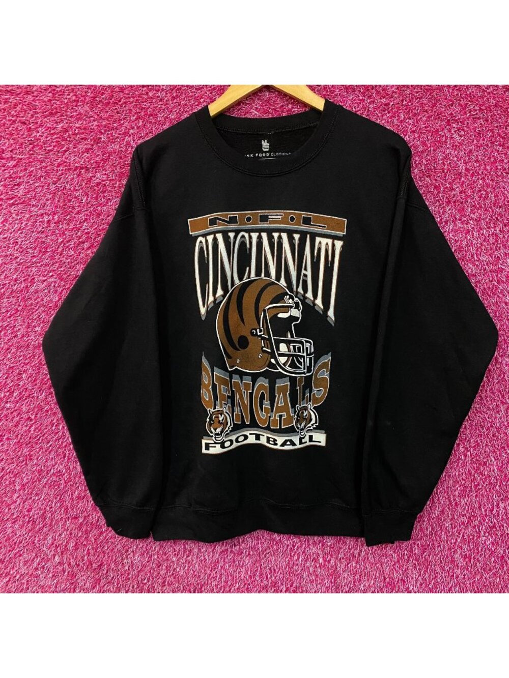 Cincinnati Bengals NFL Helmet Logo Crewneck Sweatshirt Medium